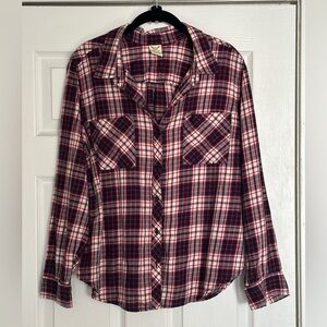 ♻️Donating 4/1♻️ Faded Glory Women’s Plaid Shirt